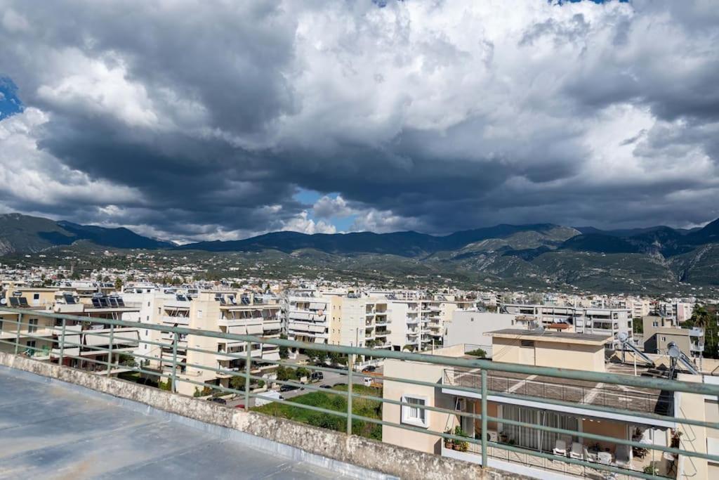 Skyhigh Haven Apartment Kalamata Exterior foto