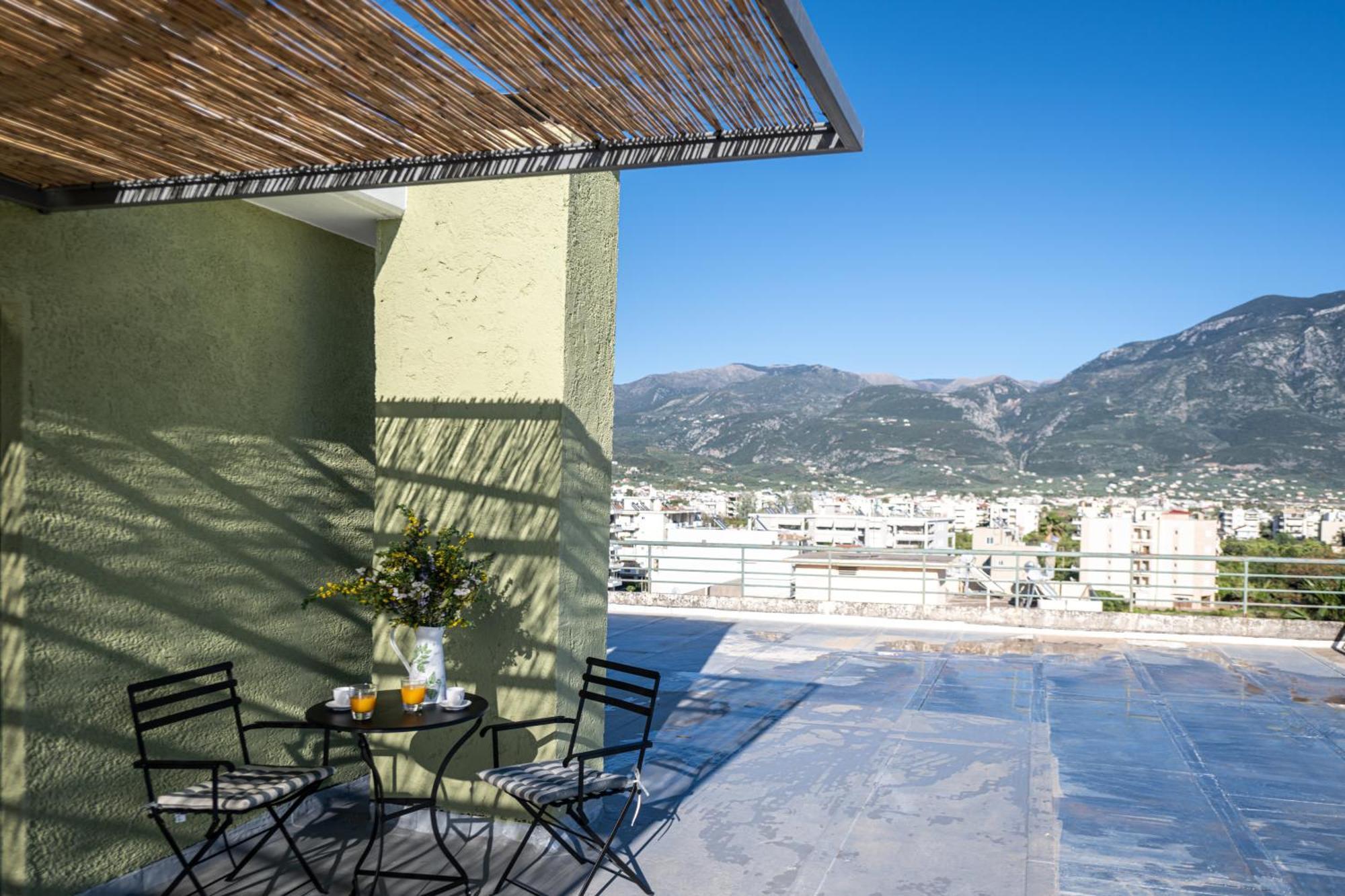 Skyhigh Haven Apartment Kalamata Exterior foto