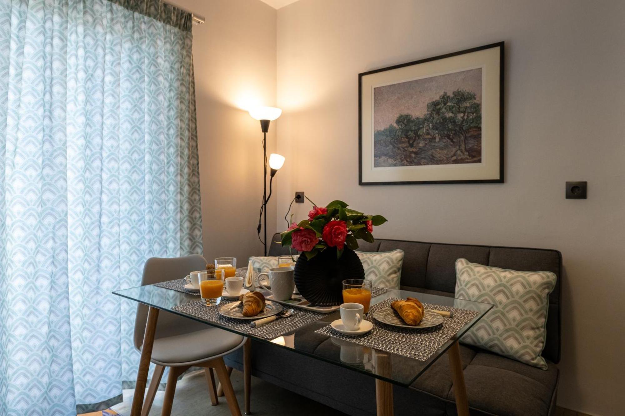Skyhigh Haven Apartment Kalamata Exterior foto